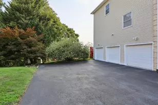 17 Rosenbrook Dr, Lincoln Park, NJ 07035 - Photo 36