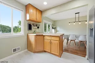 14 Harwich Rd, Lopatcong Township, NJ 08865 - Photo 12