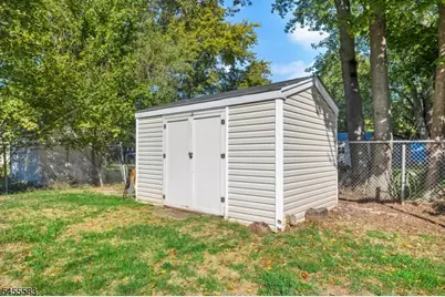 90 Linden St, Bridgewater, NJ 08807 - Photo 22