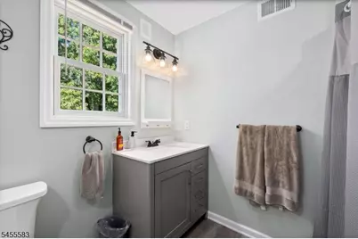 90 Linden St, Bridgewater, NJ 08807 - Photo 16