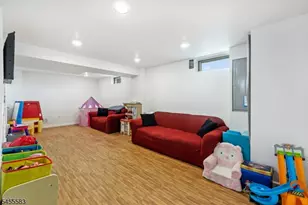 90 Linden St, Bridgewater, NJ 08807 - Photo 18