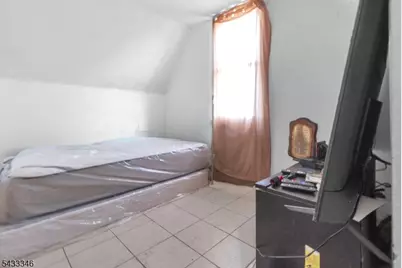135 N 4th St, Paterson, NJ 07522 - Photo 18