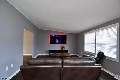 38 Notch Rd, Jefferson Township, NJ 07438 - Photo 4