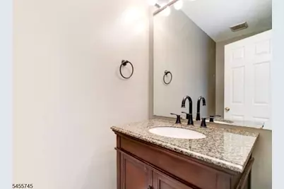 34 Fowler Dr, West Orange Township, NJ 07052 - Photo 10