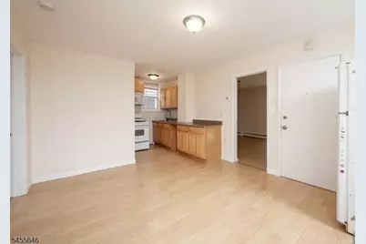 23 Market St, Garfield, NJ 07026 - Photo 10
