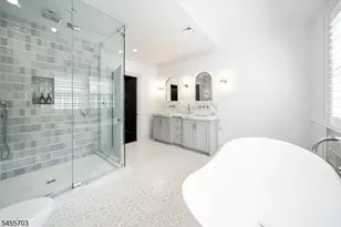 129 Braidburn Rd, Florham Park, NJ 07932 - Photo 36