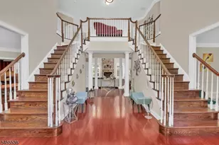 4 Sovereign Dr, Mount Olive, NJ 07836 - Photo 2