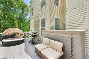 4 Sovereign Dr, Mount Olive, NJ 07836 - Photo 28