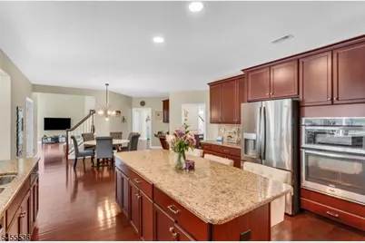 4 Sovereign Dr, Mount Olive, NJ 07836 - Photo 10
