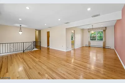 41-57 Rys Ter, Fair Lawn, NJ 07410 - Photo 6