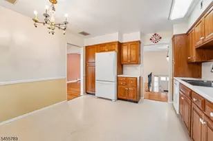 41-57 Rys Terrace, Fair Lawn, NJ 07410 - Photo 10