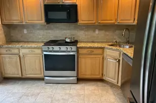 62 Gregory Ln, Franklin Township, NJ 08823 - Photo 8