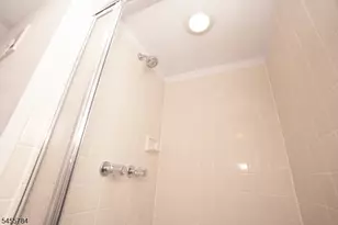1 Port Royal Dr Unit, Vernon, NJ 07462 - Photo 8