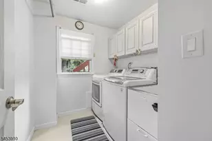 9 Trombley Dr, Livingston, NJ 07039 - Photo 20