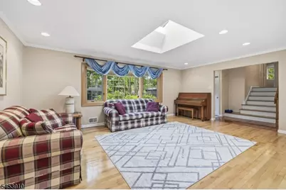 9 Trombley Dr, Livingston, NJ 07039 - Photo 6