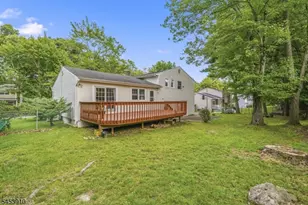 9 Trombley Dr, Livingston, NJ 07039 - Photo 26