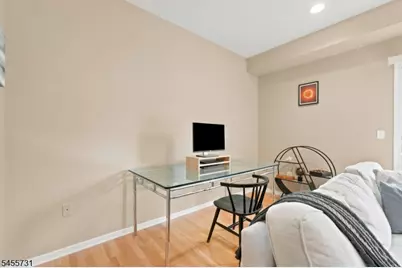 29 Riga Ct, Scotch Plains Township, NJ 07076 - Photo 18
