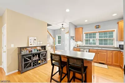 29 Riga Ct, Scotch Plains Township, NJ 07076 - Photo 8