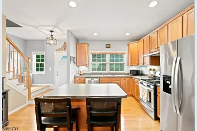 29 Riga Ct, Scotch Plains Township, NJ 07076 - Photo 6