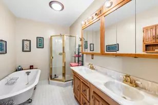 39 Corn Hollow Rd, Roxbury Township, NJ 07876 - Photo 18