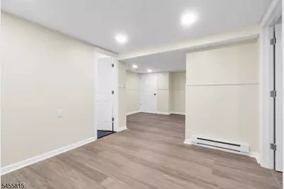 209 S Michigan Ave, Kenilworth, NJ 07033 - Photo 34