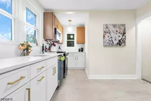 209 S Michigan Ave, Kenilworth, NJ 07033 - Photo 8