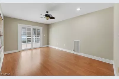 81 Hudson Ave, Ridgefield, NJ 07660 - Photo 24