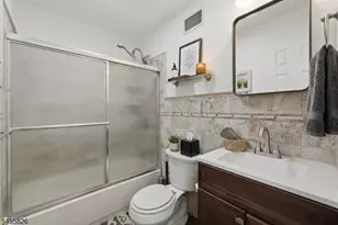 81 Hudson Ave, Ridgefield, NJ 07660 - Photo 12