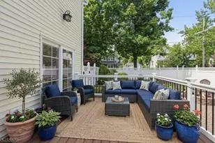 81 Hudson Ave, Ridgefield, NJ 07660 - Photo 14