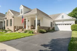 22 Merlin Dr, Washington Township, NJ 07882 - Photo 2