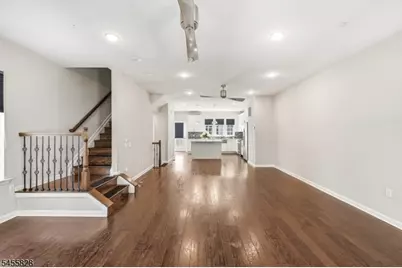 1 Braeburn Ct, Livingston, NJ 07039 - Photo 22
