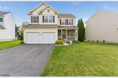 1304 Brian Circle, Greenwich Township, NJ 08886 - Photo 2