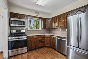 11 N Derby Rd, Springfield, NJ 07081 - Photo 6