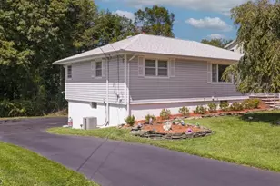 74 Farmingdale Rd, Wayne, NJ 07470 - Photo 4