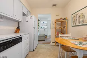 74 Farmingdale Rd, Wayne, NJ 07470 - Photo 14