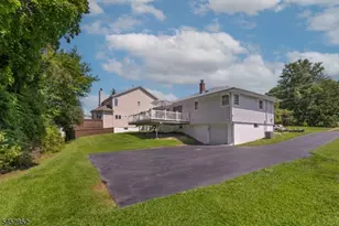 74 Farmingdale Rd, Wayne, NJ 07470 - Photo 32