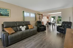 15 Maxine Dr, Morris Township, NJ 07960 - Photo 6