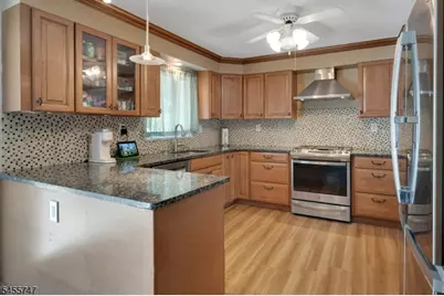 15 Maxine Dr, Morris Township, NJ 07960 - Photo 10