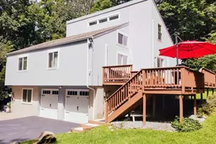 14 Tompkins Ct, Vernon, NJ 07461 - Photo 2
