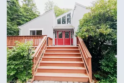 14 Tompkins Ct, Vernon, NJ 07461 - Photo 1