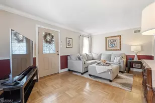 24 Sunset Dr, Clark Township, NJ 07066 - Photo 4