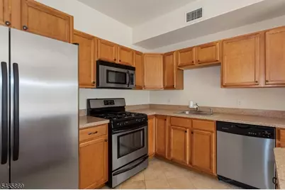 1677 Springfield Ave, Unit #2, Maplewood, NJ 07040 - Photo 6