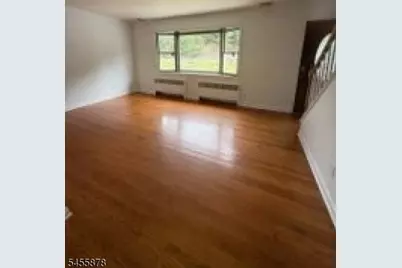 533 Ramapo Valley Rd, Oakland, NJ 07436 - Photo 4
