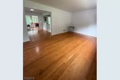 533 Ramapo Valley Rd, Oakland, NJ 07436 - Photo 2