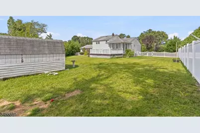 112 Sand Rd, Fairfield, NJ 07004 - Photo 26