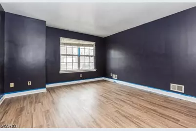 1148 W 7th St, Plainfield, NJ 07063 - Photo 10