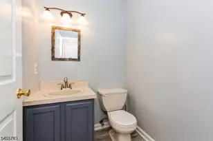 1148 W 7th St, Plainfield, NJ 07063 - Photo 8
