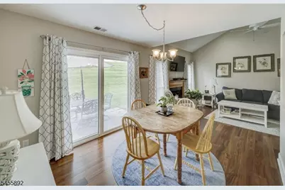 1102 Fox Hill Pl, Holland Township, NJ 08848 - Photo 6