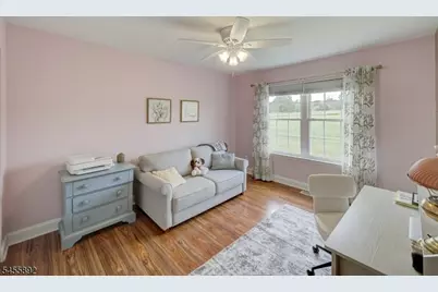 1102 Fox Hill Pl, Holland Township, NJ 08848 - Photo 18
