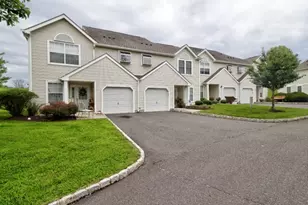 1102 Fox Hill Pl, Holland Township, NJ 08848 - Photo 22